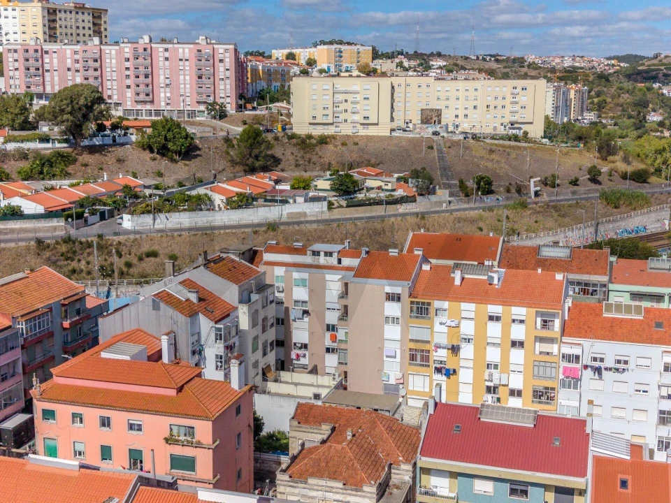 Apartamento T2 para Venda em Queluz e Belas Foto 19