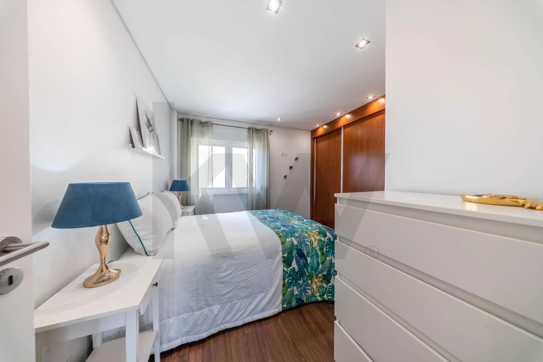 Apartamento T2 para Venda em Queluz e Belas Foto 10