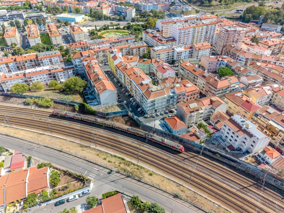 Apartamento T2 para Venda em Queluz e Belas Foto 18
