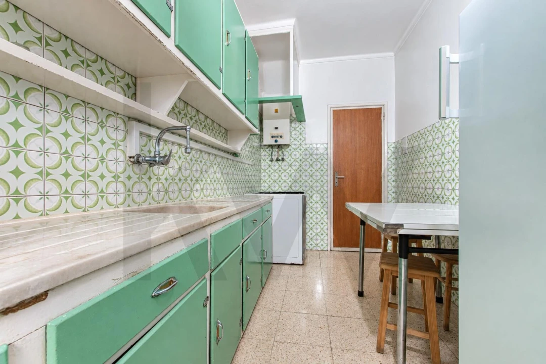 Apartamento T2 para Venda em Vila Franca de Xira Foto 6