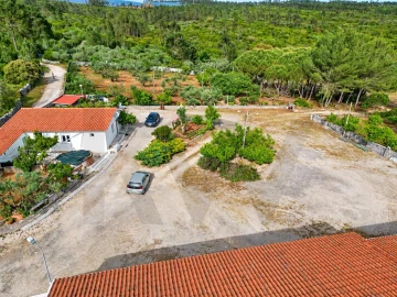 Quinta T2 para Venda em Mira de Aire