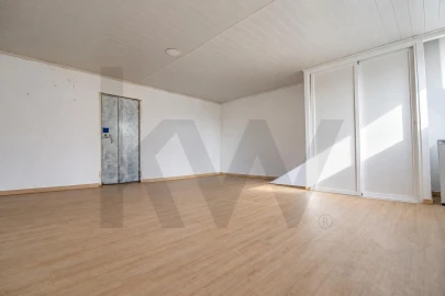 Quinta T2 para Venda em Mira de Aire