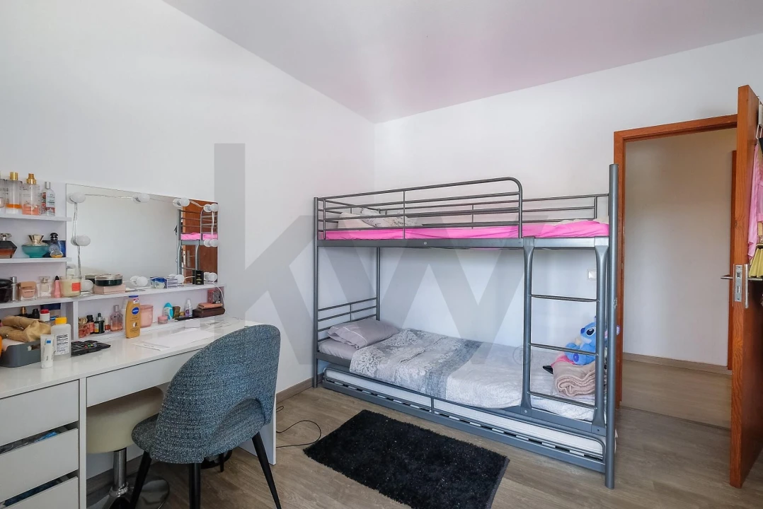 Apartamento T2 para Venda em Algueirão-Mem Martins Foto 15