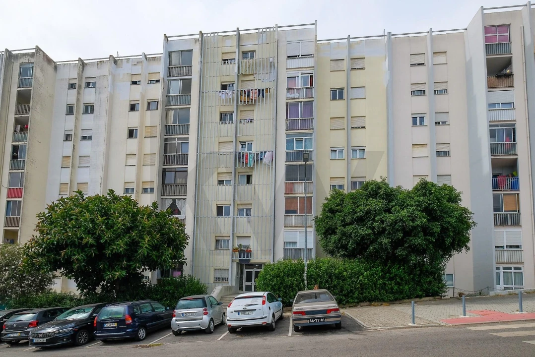 Apartamento T2 para Venda em Algueirão-Mem Martins Foto 23