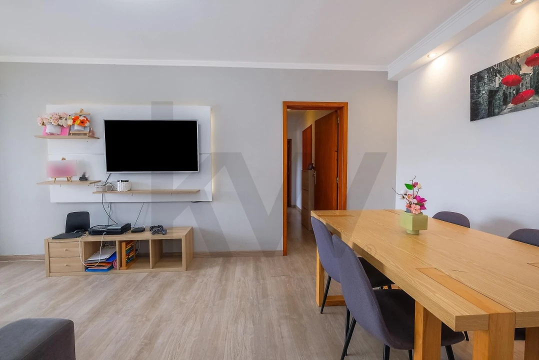 Apartamento T2 para Venda em Algueirão-Mem Martins Foto 10