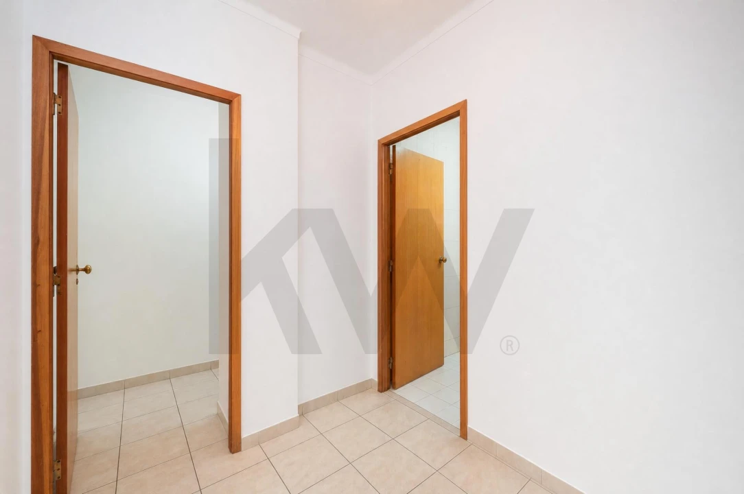 Apartamento T2 para Venda em Eiras e São Paulo de Frades Foto 12