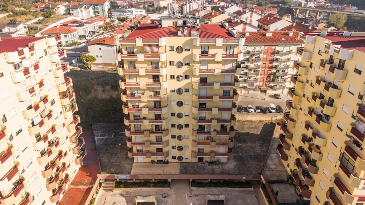Apartamento T2 para Venda em Eiras e São Paulo de Frades Foto 17