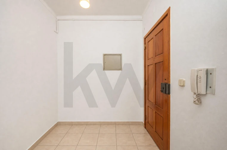 Apartamento T2 para Venda em Eiras e São Paulo de Frades Foto 5
