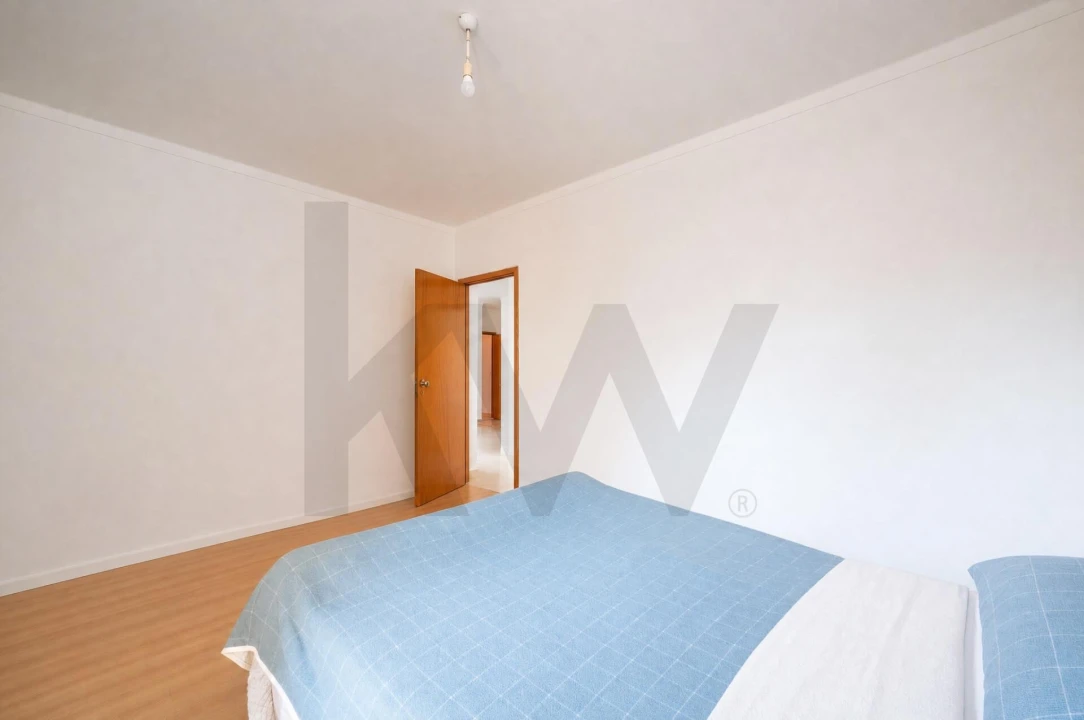 Apartamento T2 para Venda em Eiras e São Paulo de Frades Foto 11