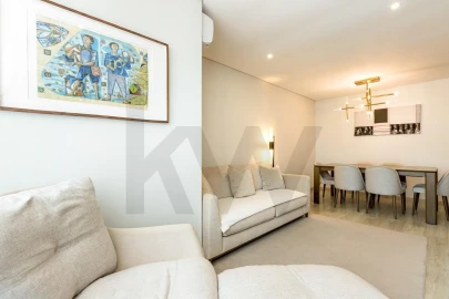 Apartamento T2 para Venda em Campolide