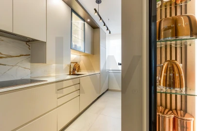 Apartamento T2 para Venda em Campolide