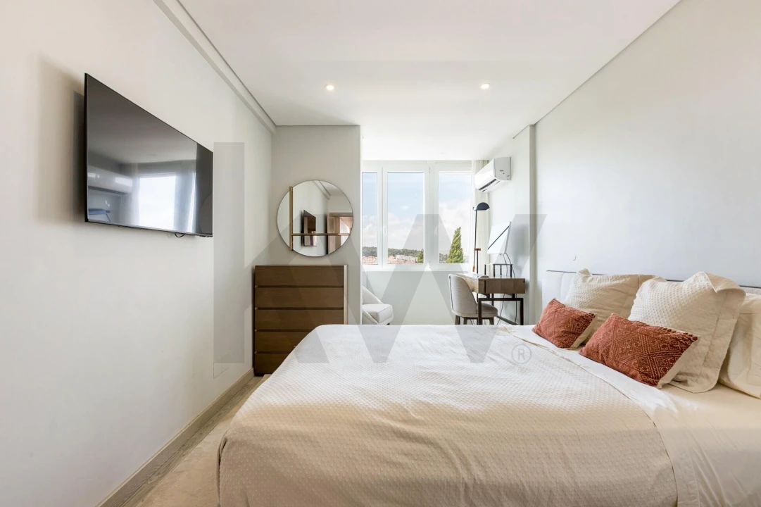 Apartamento T2 para Venda em Campolide Foto 13