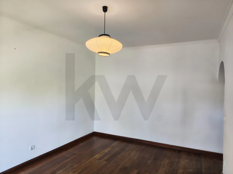 Apartamento T2 para Venda em Laranjeiro e Feijó Foto 7
