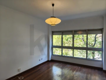 Apartamento T2 para Venda em Laranjeiro e Feijó