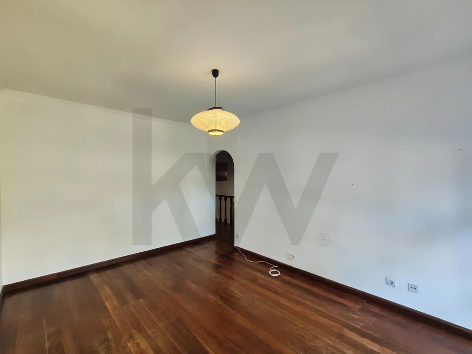 Apartamento T2 para Venda em Laranjeiro e Feijó Foto 5