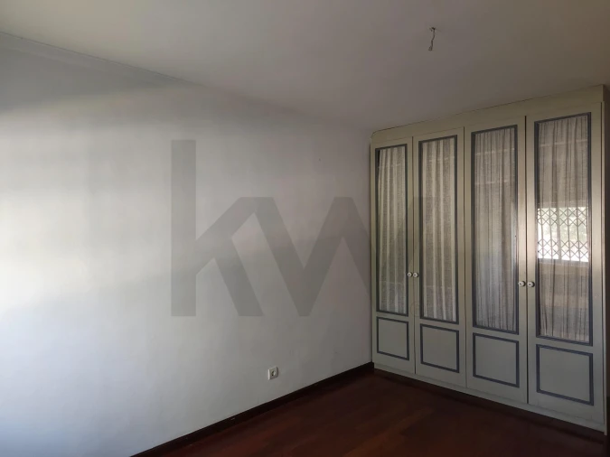 Apartamento T2 para Venda em Laranjeiro e Feijó Foto 47