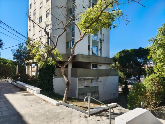 Apartamento T2 para Venda em Laranjeiro e Feijó Foto 56