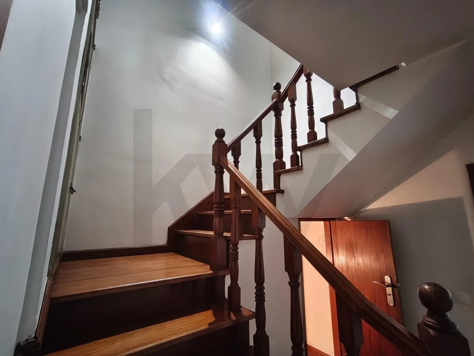 Apartamento T2 para Venda em Laranjeiro e Feijó Foto 28