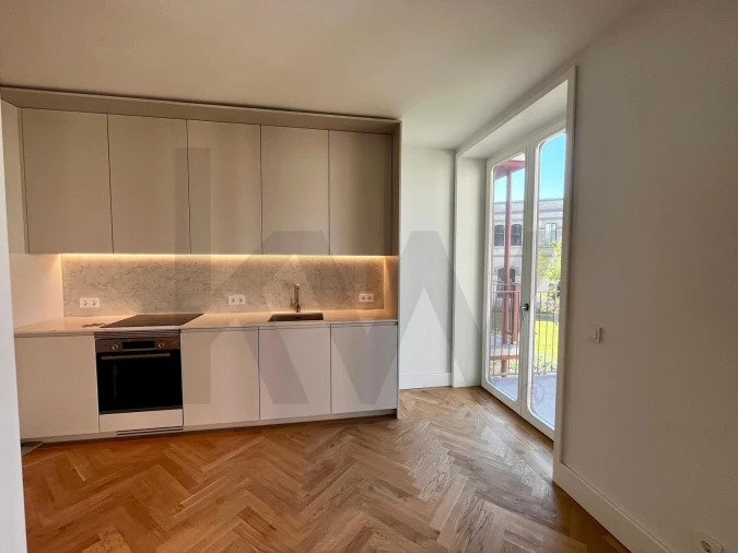 Apartamento T3 para Venda em Beato Foto 3