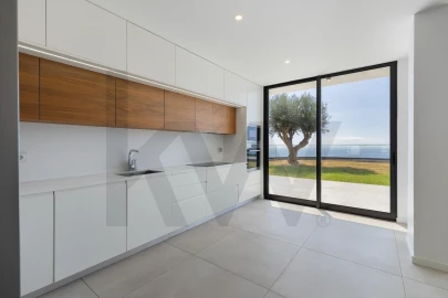 Moradia T4 para Venda em Funchal (Santa Maria Maior)