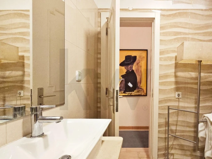 Apartamento T3 para Arrendamento em Arroios Foto 11
