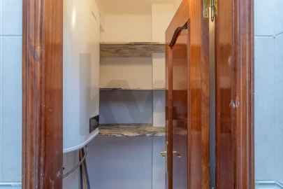 Apartamento T3 para Venda em Ramada e Caneças