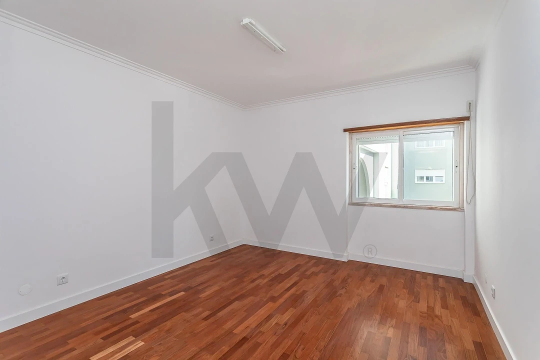 Apartamento T3 para Venda em Ramada e Caneças Foto 22