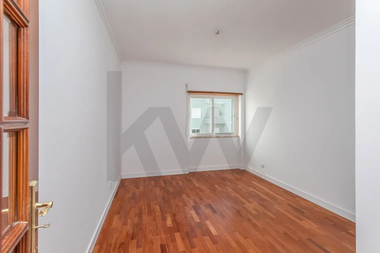 Apartamento T3 para Venda em Ramada e Caneças Foto 19