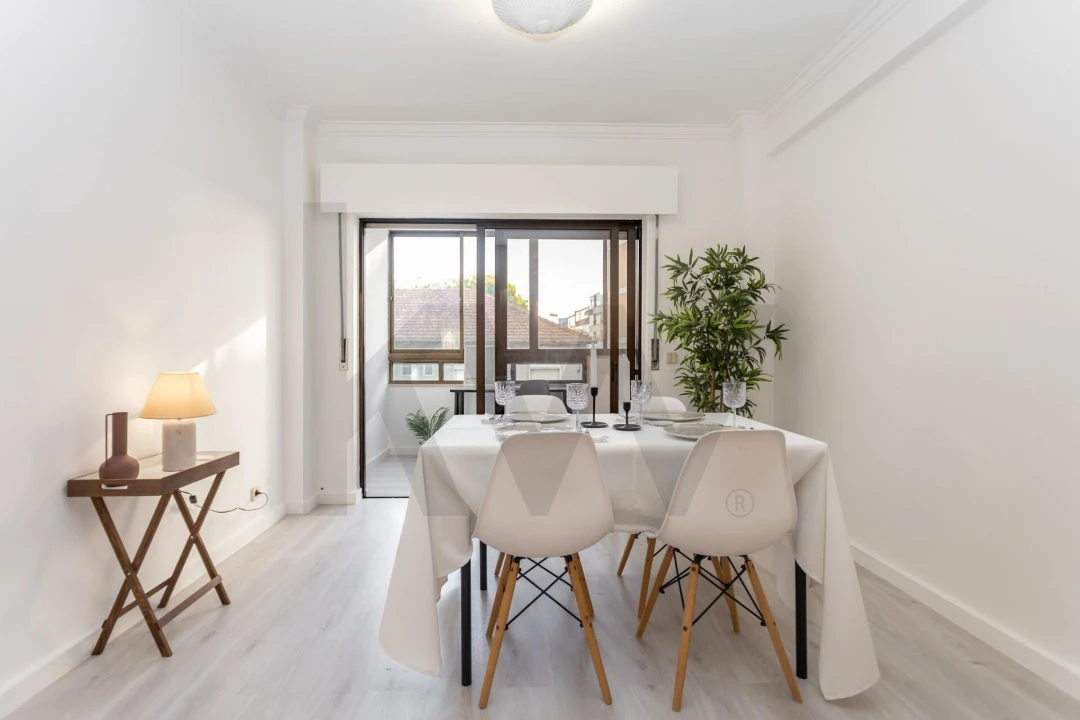 Apartamento T2 para Venda em Almada, Cova da Piedade, Pragal e Cacilhas Foto 4
