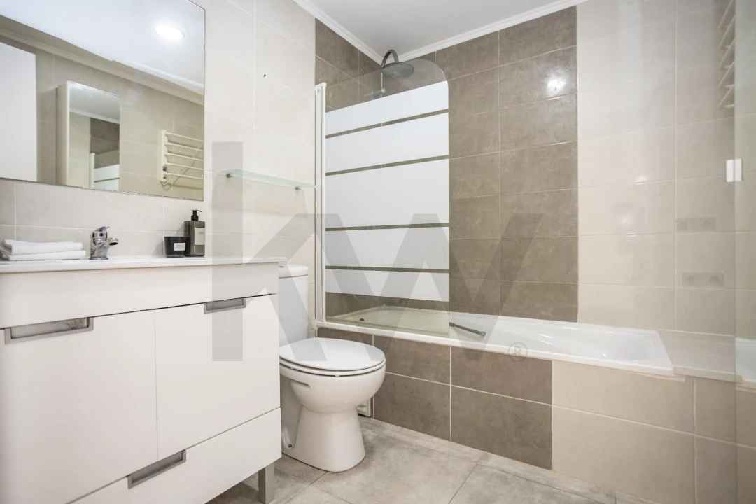 Apartamento T2 para Venda em Almada, Cova da Piedade, Pragal e Cacilhas Foto 23