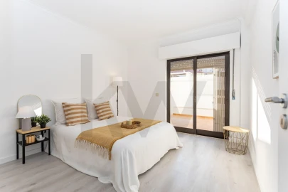 Apartamento T2 para Venda em Almada, Cova da Piedade, Pragal e Cacilhas