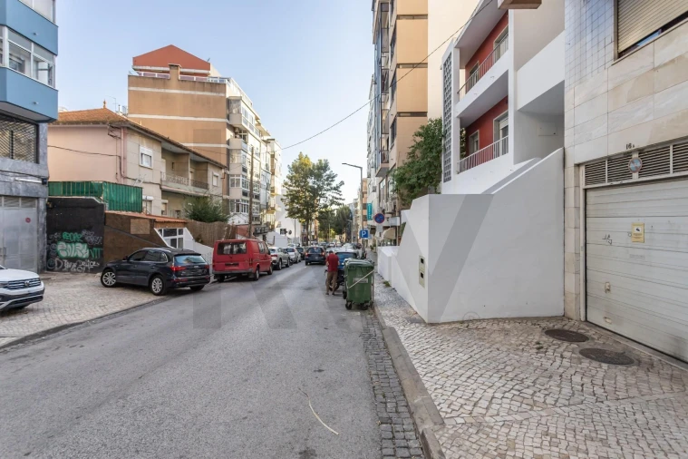 Apartamento T2 para Venda em Almada, Cova da Piedade, Pragal e Cacilhas Foto 37