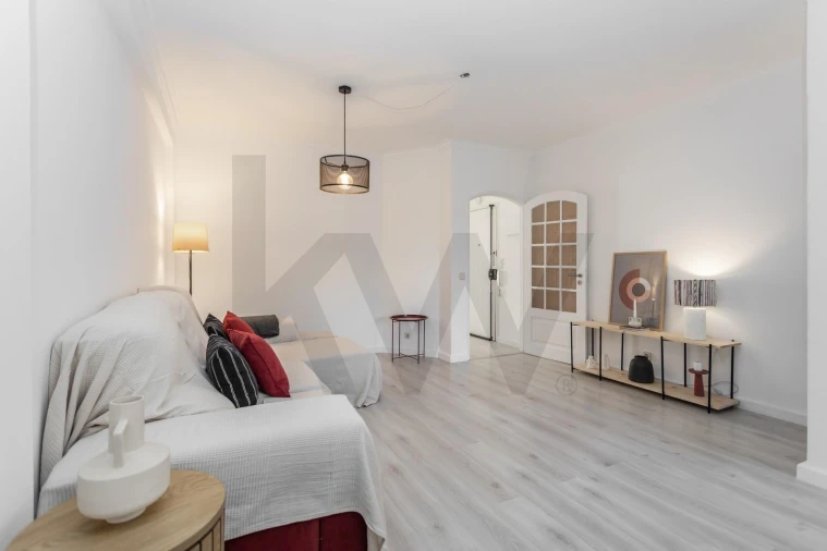 Apartamento T2 para Venda em Almada, Cova da Piedade, Pragal e Cacilhas Foto 3