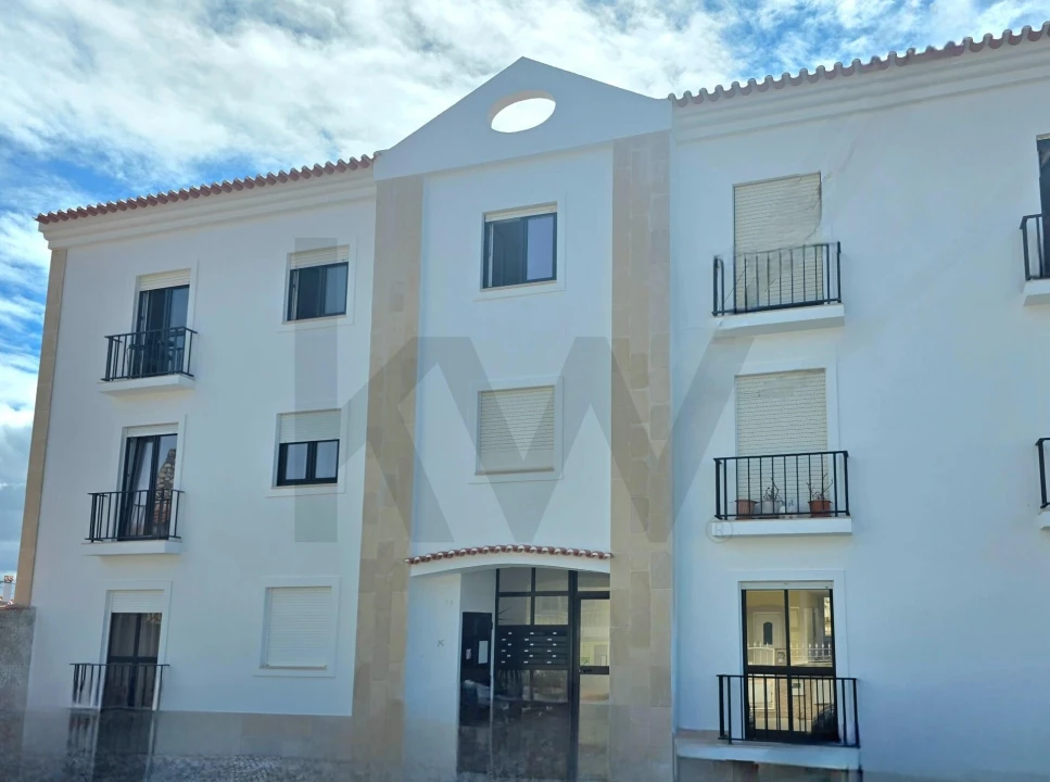 Apartamento T2 para Arrendamento em Foz do Arelho Foto 17
