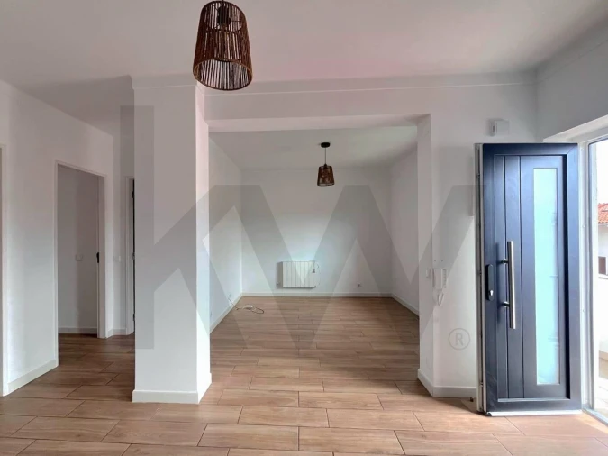 Apartamento T2 para Arrendamento em Foz do Arelho Foto 6