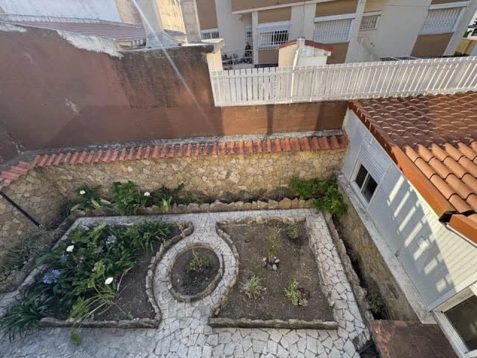 Moradia T5 para Venda em Algueirão-Mem Martins Foto 23