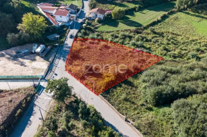 Terreno para Venda em Sandim, Olival, Lever e Crestuma