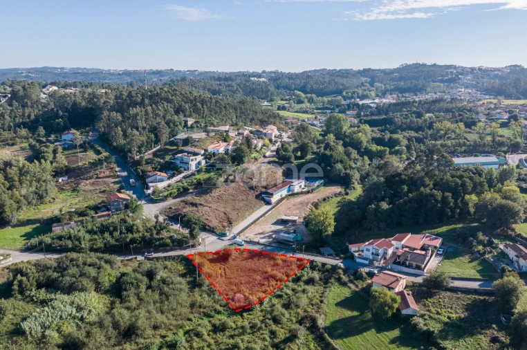 Terreno para Venda em Sandim, Olival, Lever e Crestuma Foto 8
