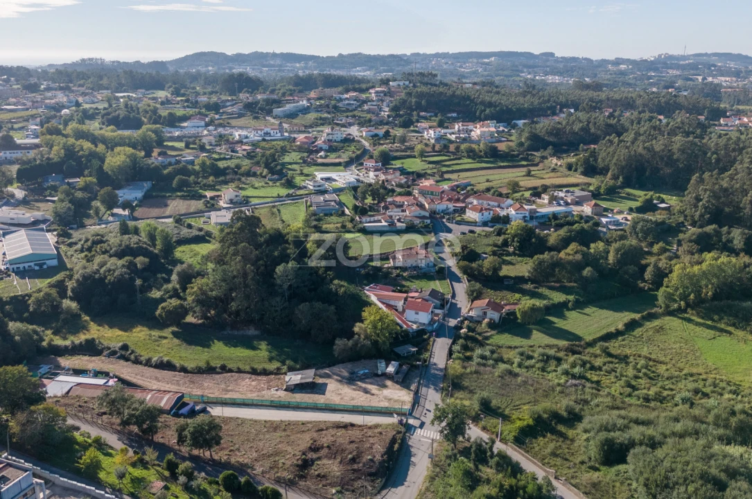 Terreno para Venda em Sandim, Olival, Lever e Crestuma Foto 3