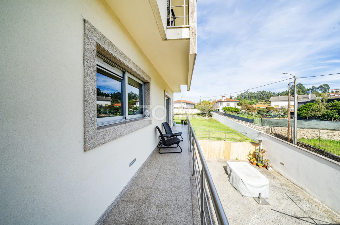Moradia T3 para Venda em Vilaça e Fradelos Foto 25