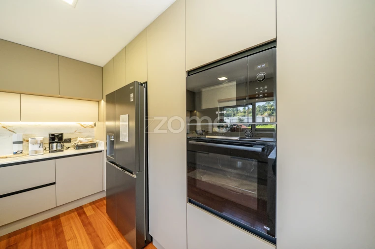 Moradia T3 para Venda em Vilaça e Fradelos Foto 18