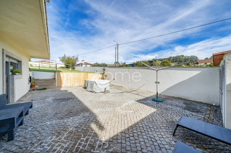 Moradia T3 para Venda em Vilaça e Fradelos Foto 53