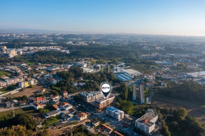Apartamento T3 para Venda em Nogueira e Silva Escura