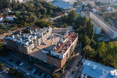 Apartamento T3 para Venda em Nogueira e Silva Escura