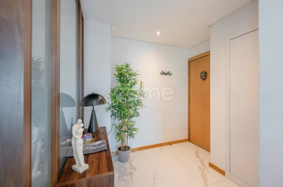 Apartamento T3 para Venda em Nogueira e Silva Escura