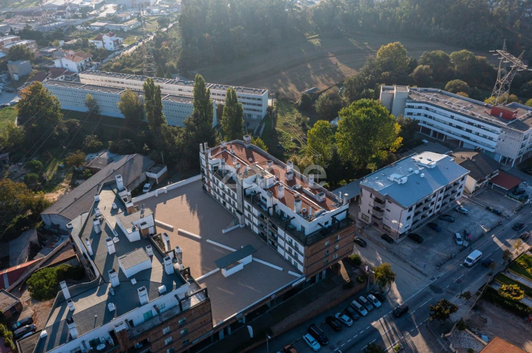 Apartamento T3 para Venda em Nogueira e Silva Escura Foto 44