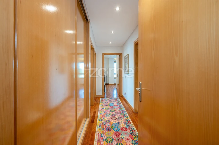 Apartamento T3 para Venda em Nogueira e Silva Escura Foto 21