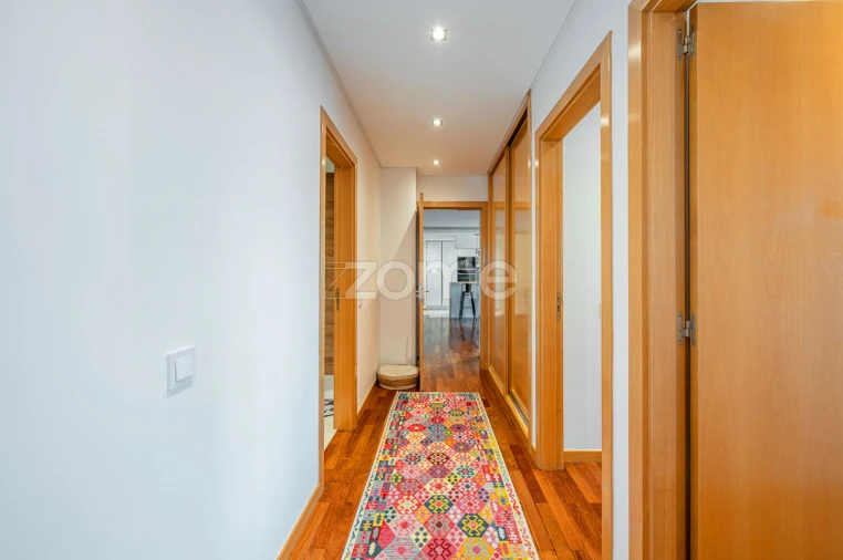 Apartamento T3 para Venda em Nogueira e Silva Escura Foto 25