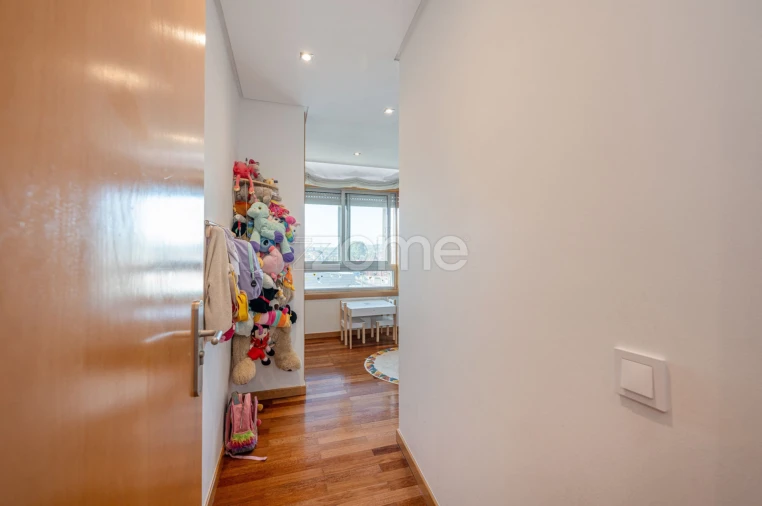 Apartamento T3 para Venda em Nogueira e Silva Escura Foto 26
