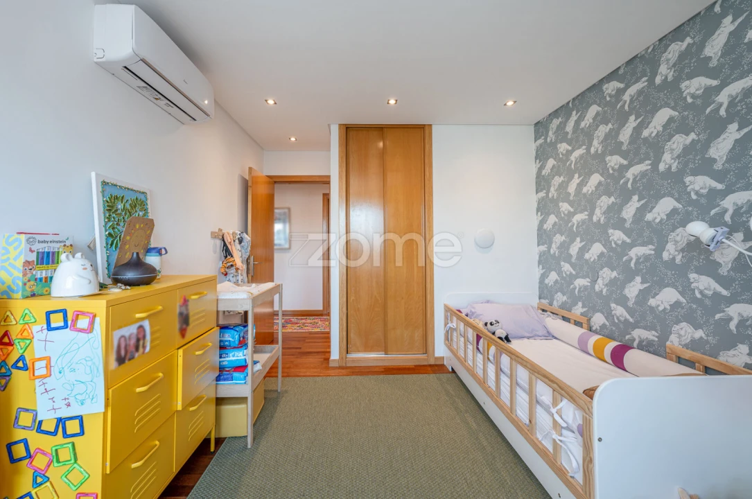 Apartamento T3 para Venda em Nogueira e Silva Escura Foto 24